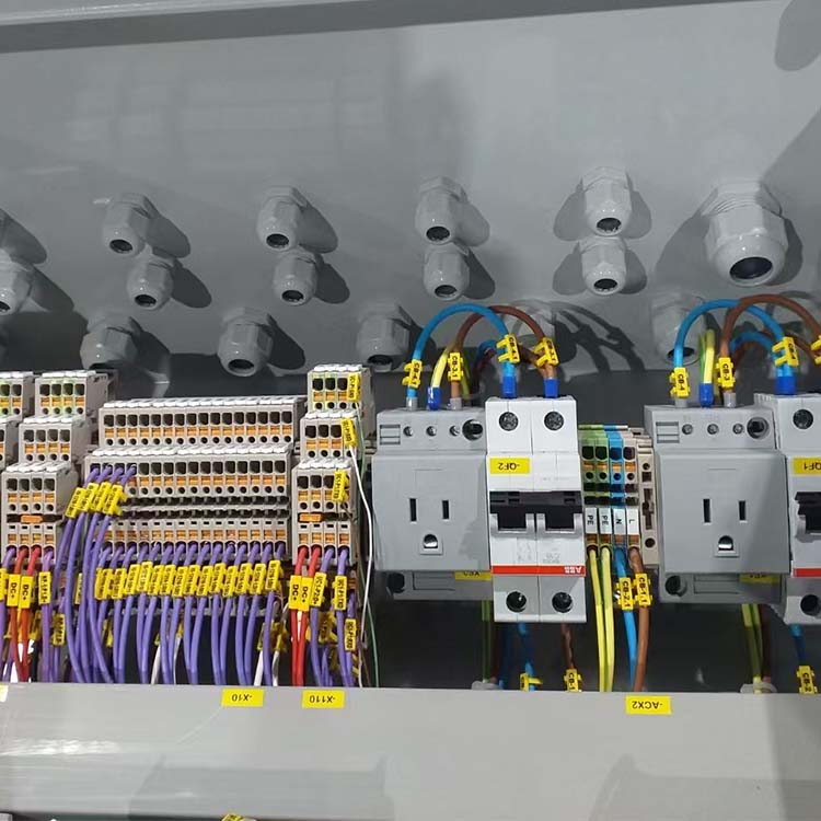 Shouke monta e fios armários de controle elétrico